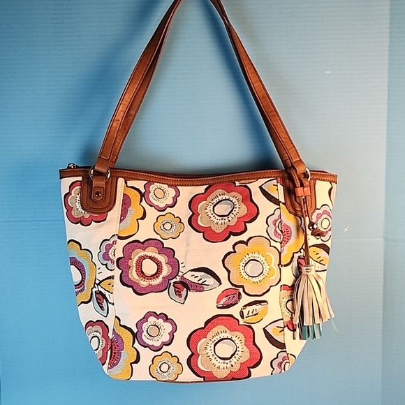 Floral Patterned Tote Bag with Brown Handles - Picture 1 of 10